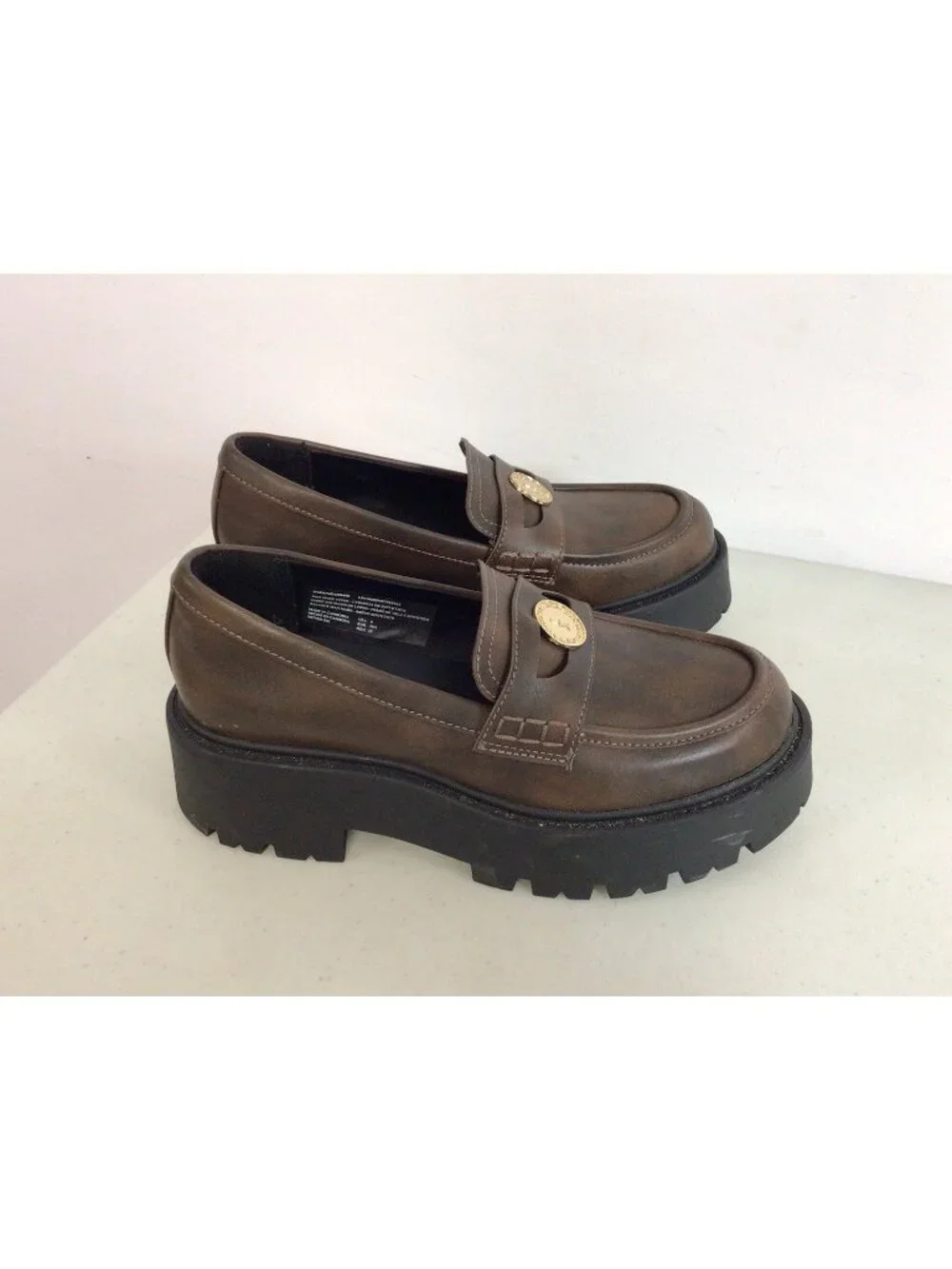 Madden NYC Chunky Loafers Platform Preppy Shoes Womens 8 New - Picture 2 of 7